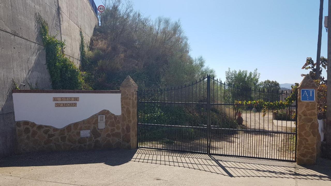 El Sitio De Su Recreo Villa Jerez De Los Caballeros Exterior photo